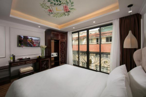 Golden Legend Palace Hotel